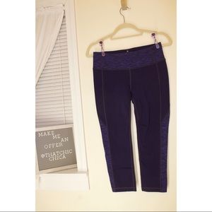 Athleta navy/Indigo leggings! Size medium!